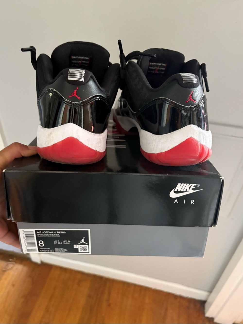 Jordan Low Top Sneakers in Black/Red/White